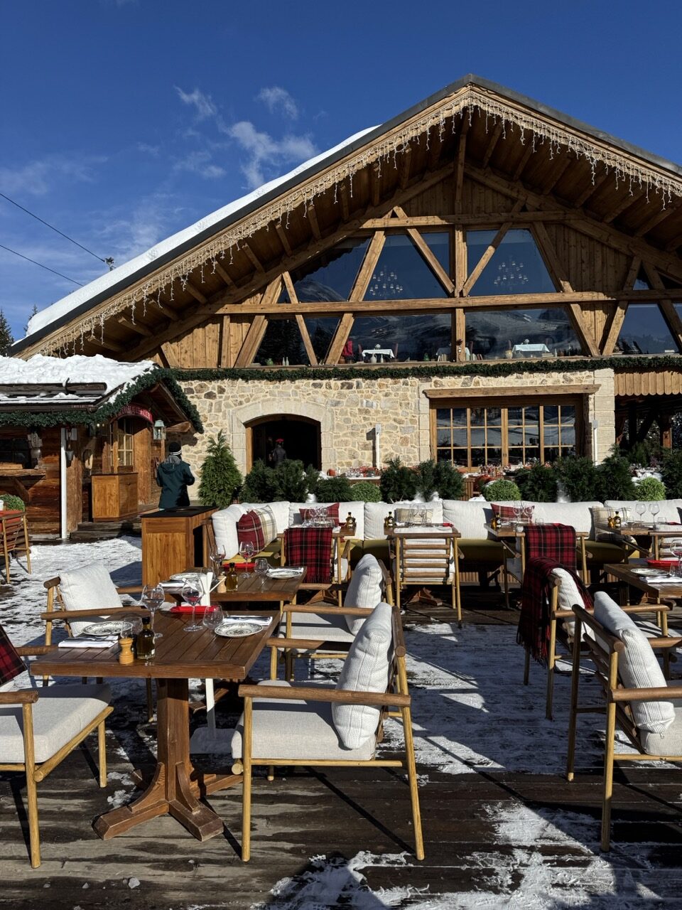 chalet de pierres restaurant bookings
